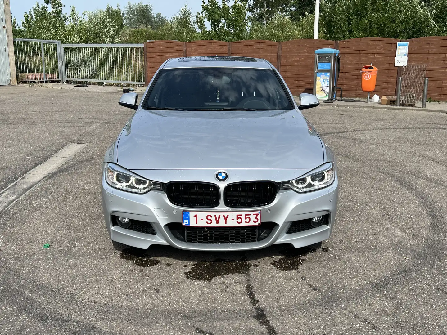 BMW 318 dA Pack M - 1