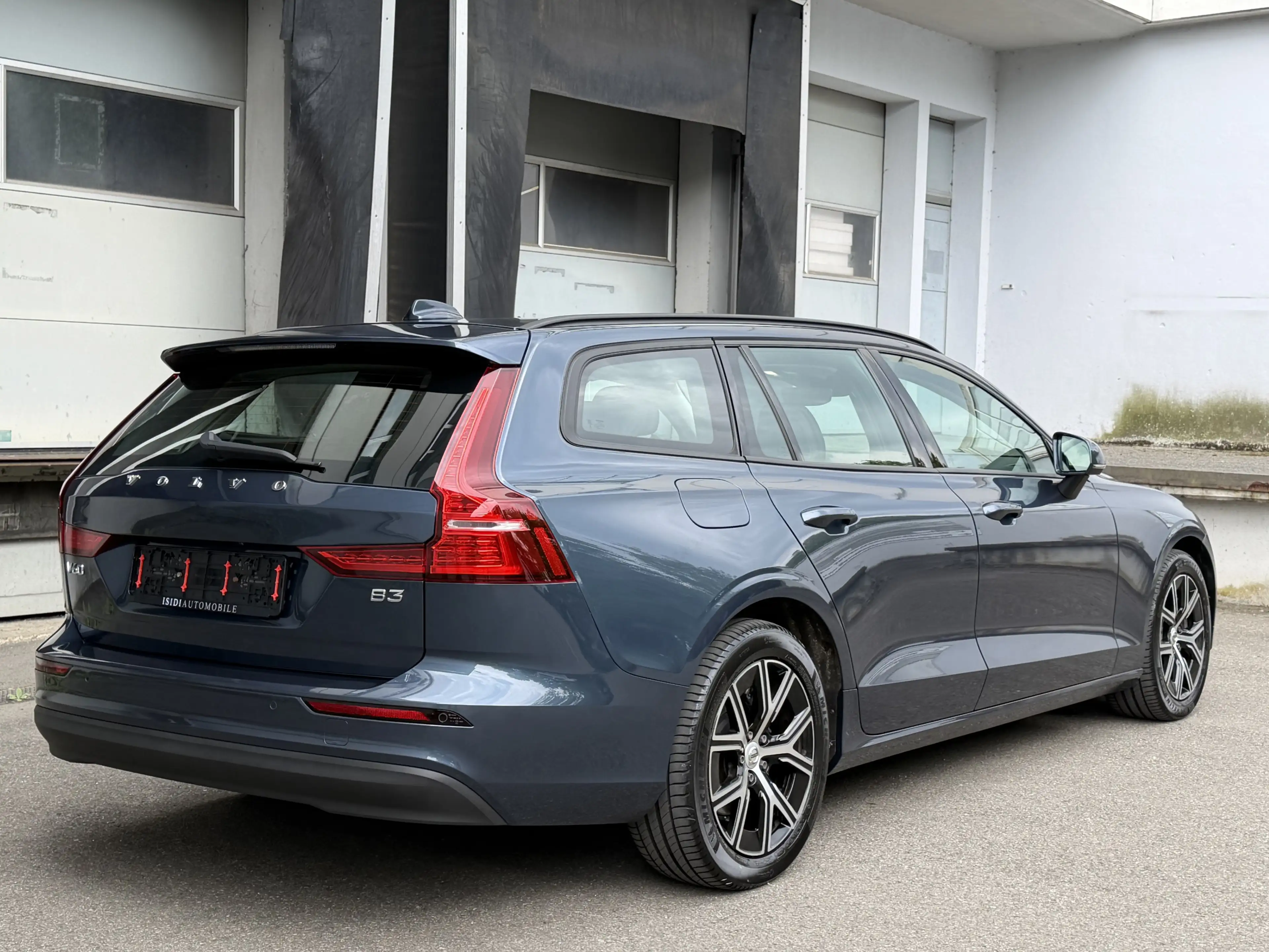 Volvo V60 Essential LED Virtual-Cockpit Rü-Kamera — photo 6