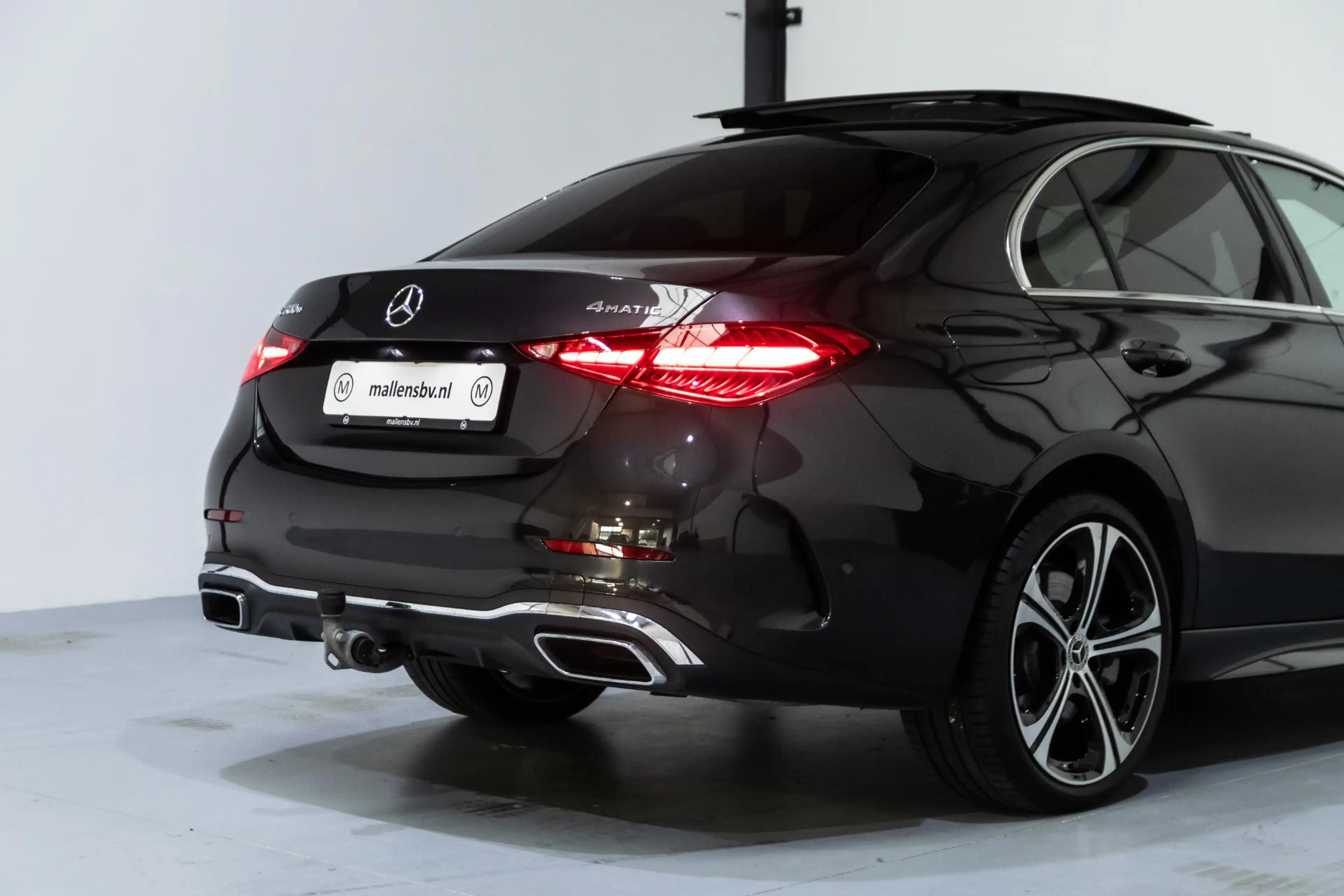 Mercedes-Benz C 400 e 4MATIC AMG Line ETREKHAAK/PANO/19INCHBREEDSET/AM — photo 19