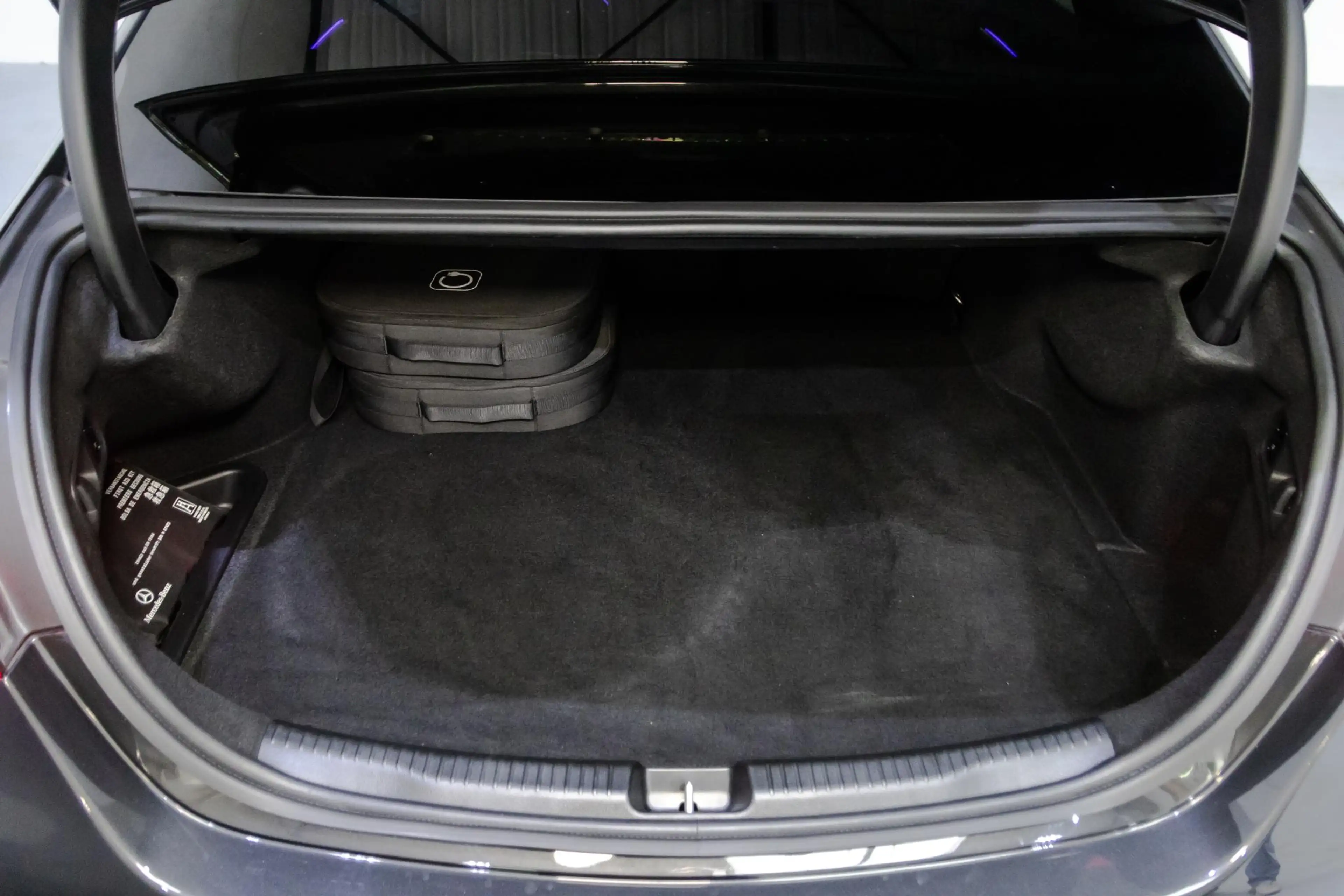 Mercedes-Benz C 400 e 4MATIC AMG Line ETREKHAAK/PANO/19INCHBREEDSET/AM — photo 38