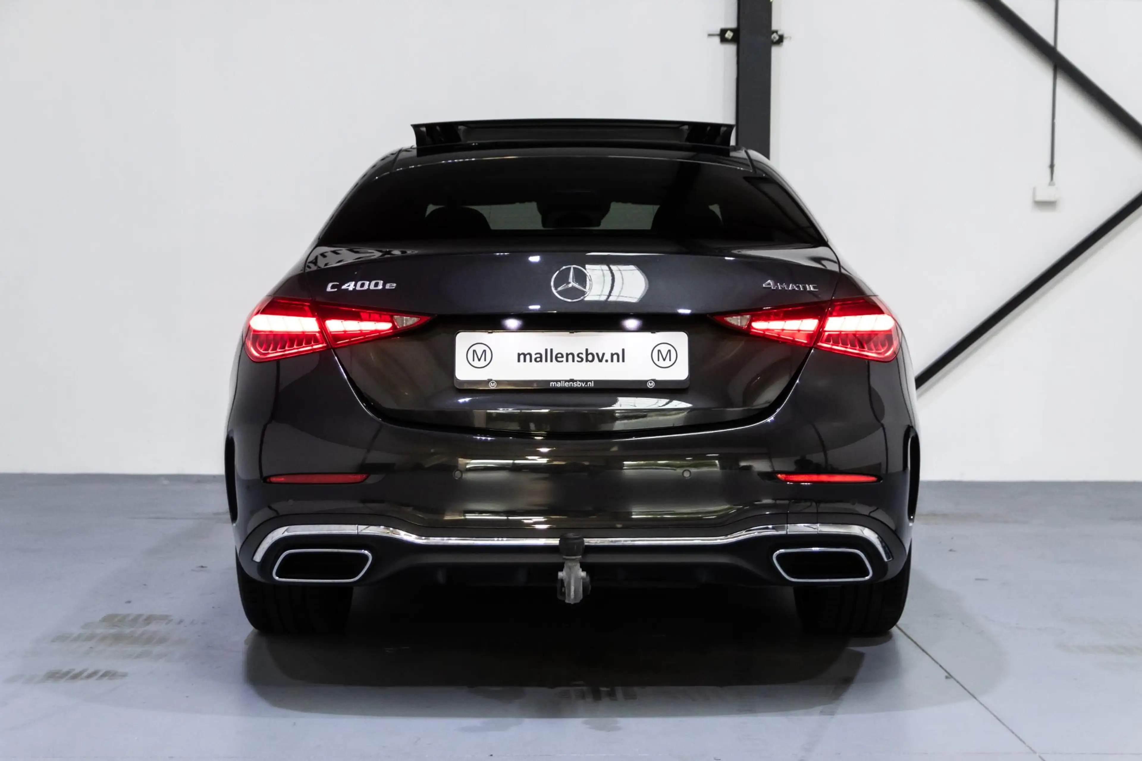 Mercedes-Benz C 400 e 4MATIC AMG Line ETREKHAAK/PANO/19INCHBREEDSET/AM — photo 4