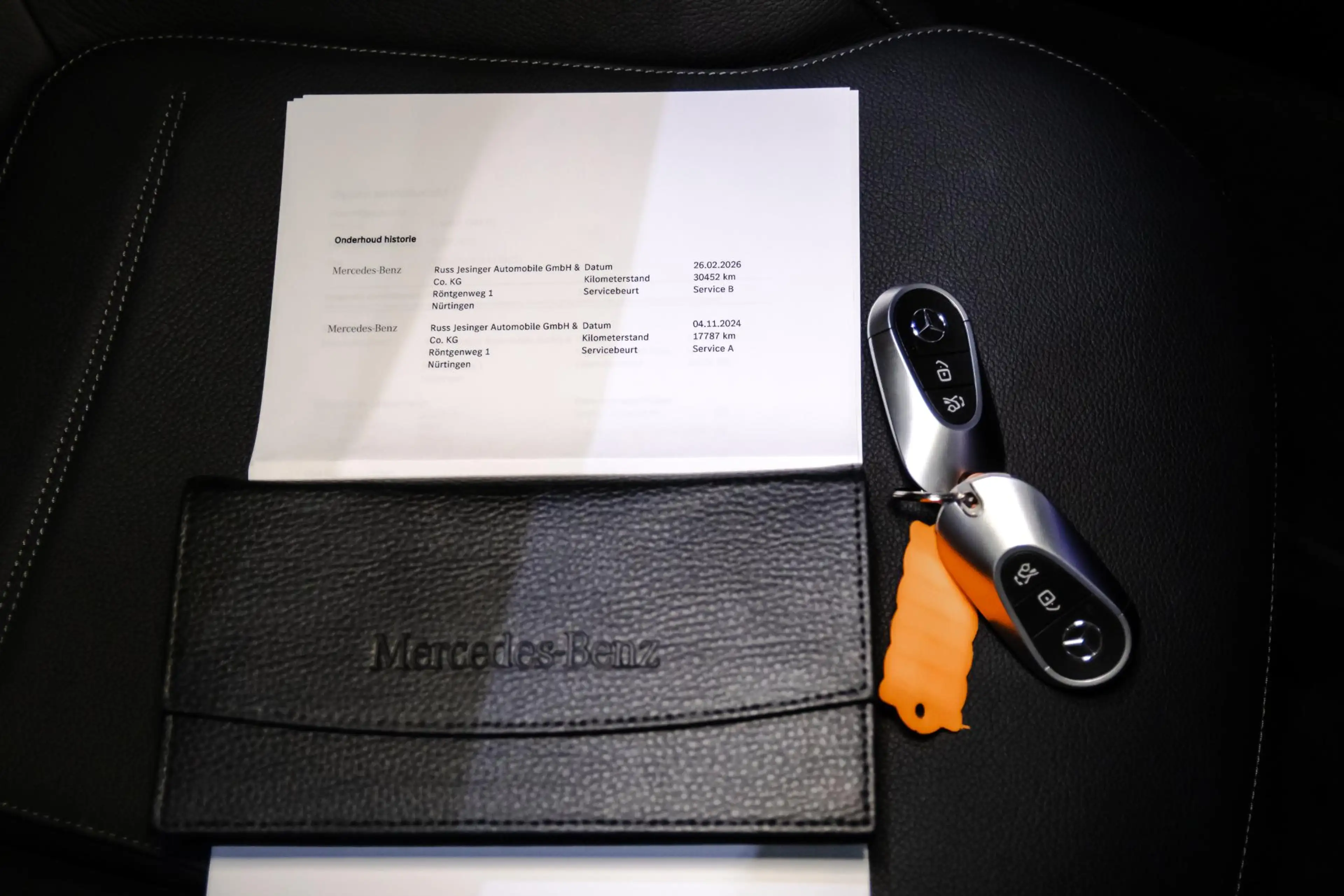 Mercedes-Benz C 400 e 4MATIC AMG Line ETREKHAAK/PANO/19INCHBREEDSET/AM — photo 39