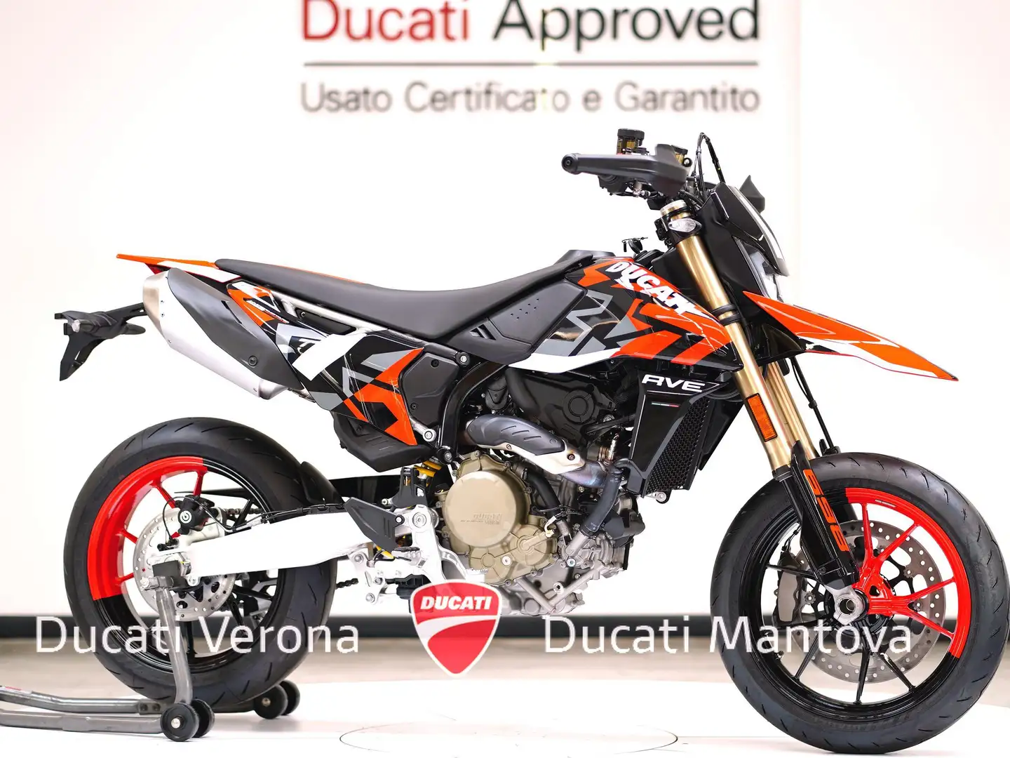 Ducati Hypermotard 698 Hypermotard 698 RVE solo 55 km! Rot - 2