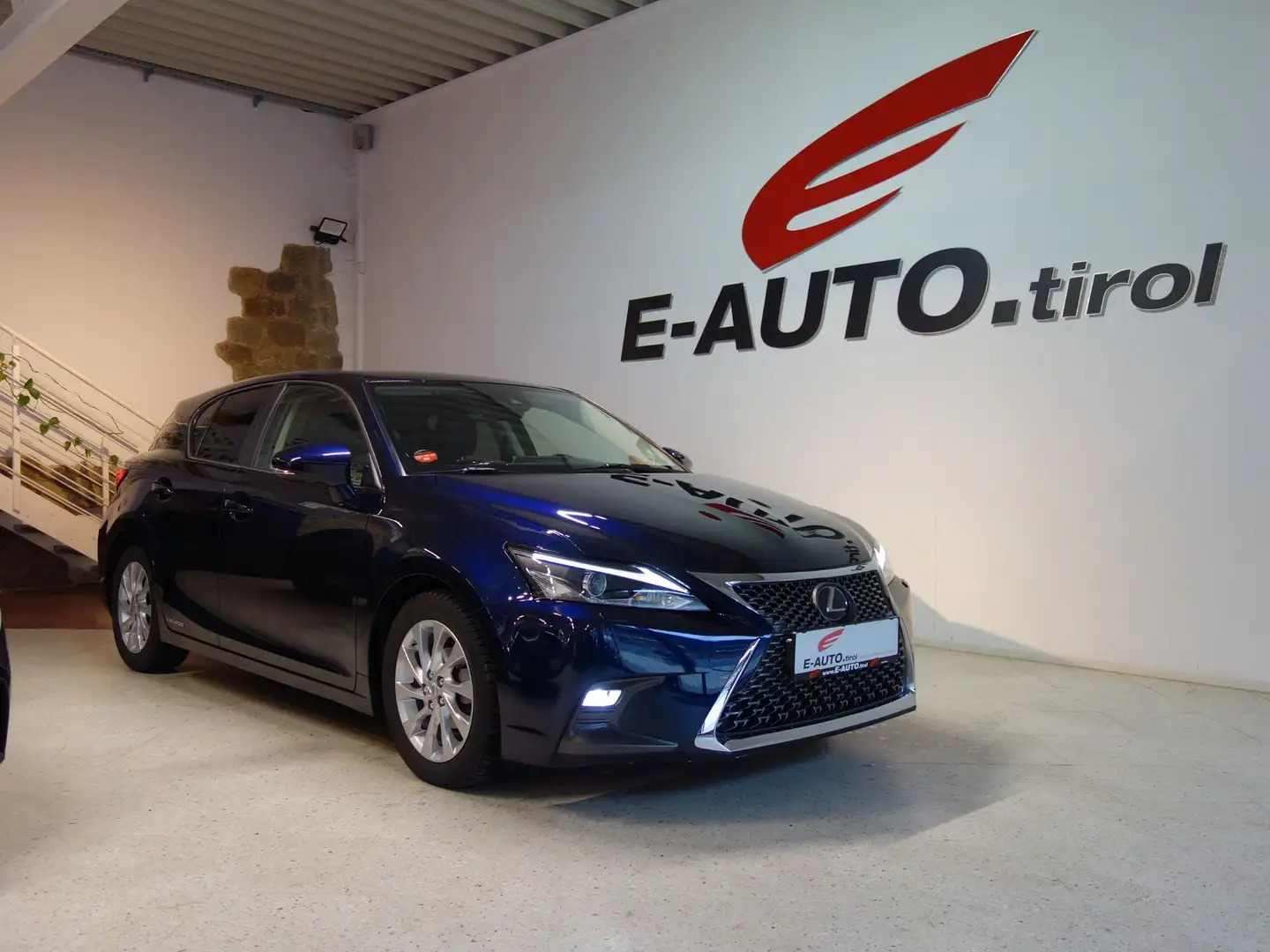 Lexus CT 200h Executive *HYBRID *136PS SYSTEM *VOLLAUSSTATTUNG Blau - 1