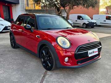 Mini IV F55-F56 2014 1.5 Business 5p auto