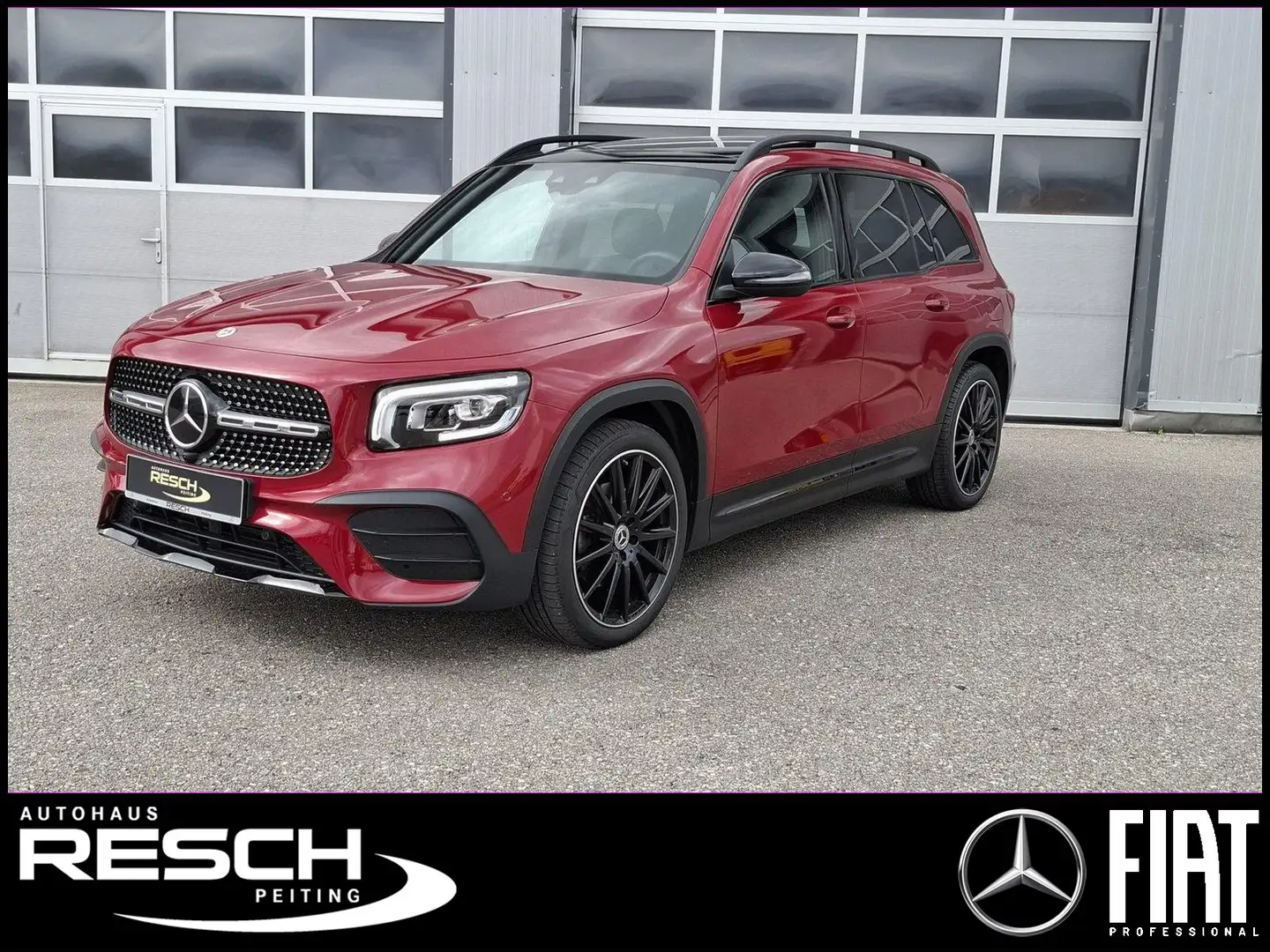Mercedes-Benz GLB 250 4M AMG Distron Pano AHK Night Fahrassist Rouge - 1