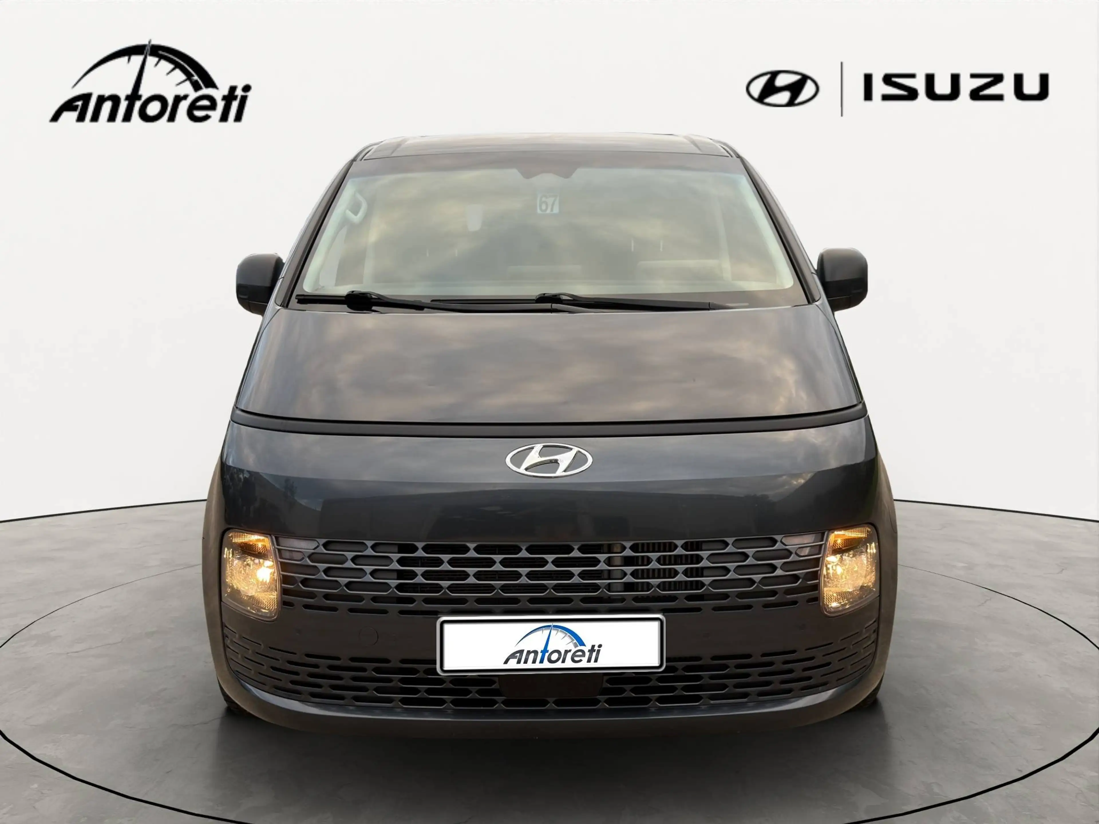 Hyundai STARIA 2.2 CRDi Techno — photo 2