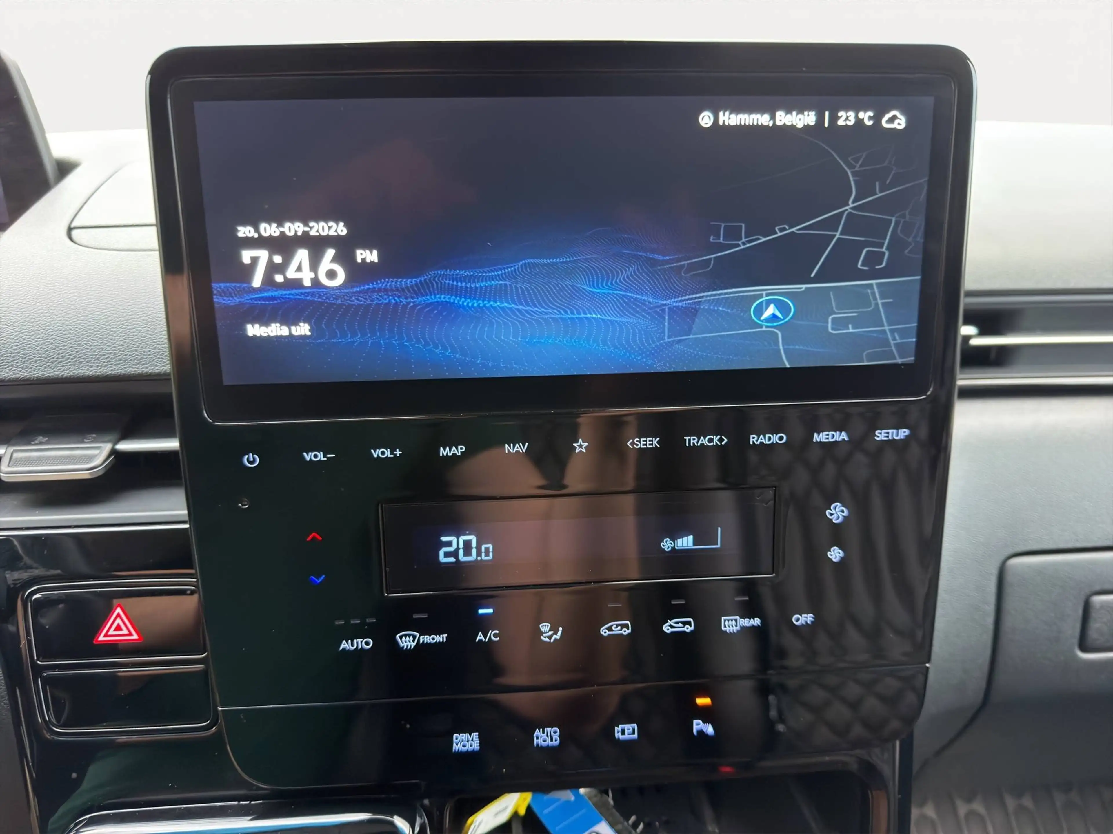 Hyundai STARIA 2.2 CRDi Techno — photo 14