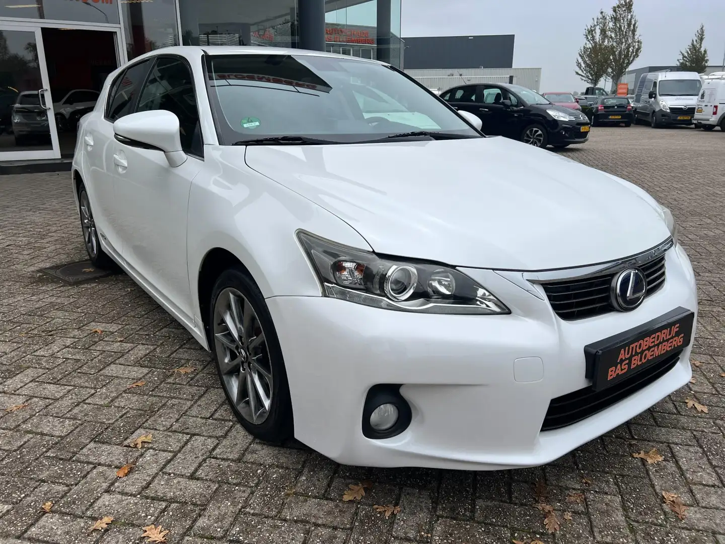 Lexus CT 200h Business Style, Navi, Camera, Leer, Cruise, etc. Wit - 2