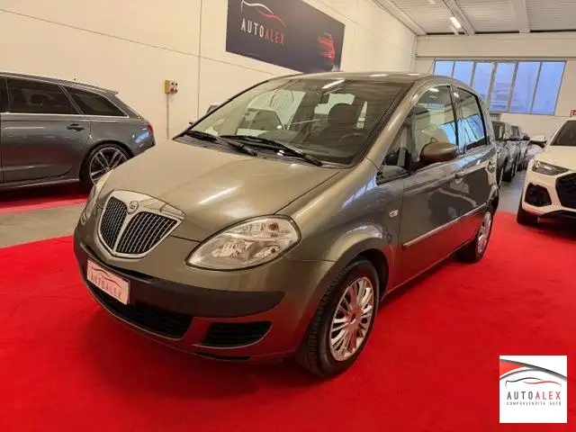 Lancia MUSA 1.3 mjt Platino 90cv NEOPATENTATI