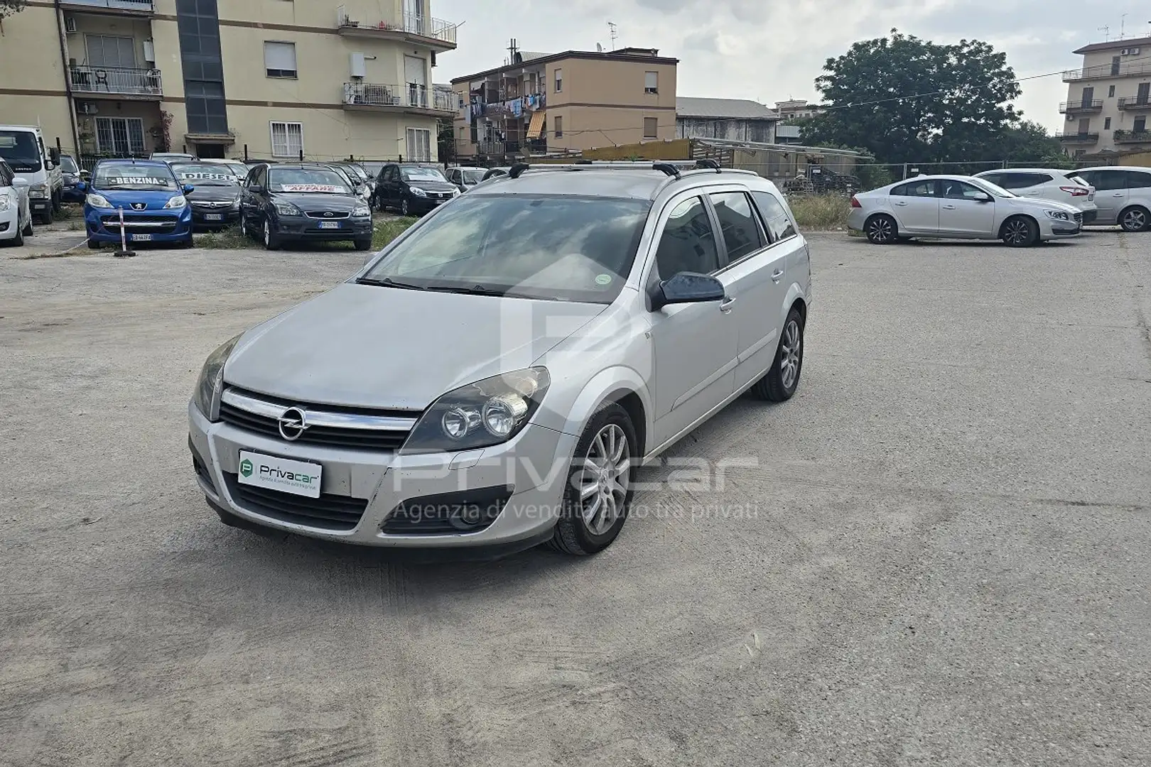Opel Astra Astra 1.9 CDTI 120CV Station Wagon Enjoy Silber - 1