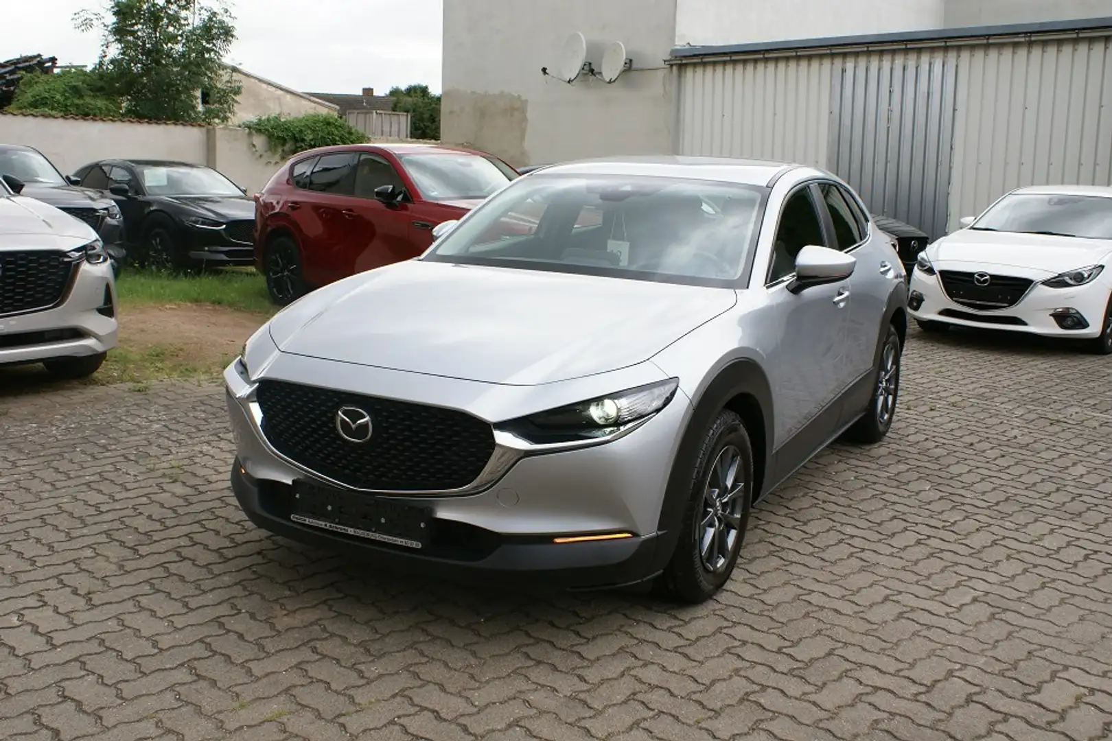 Mazda CX-30 SKYACTIV-G 2.0 M Hybrid Silber - 2