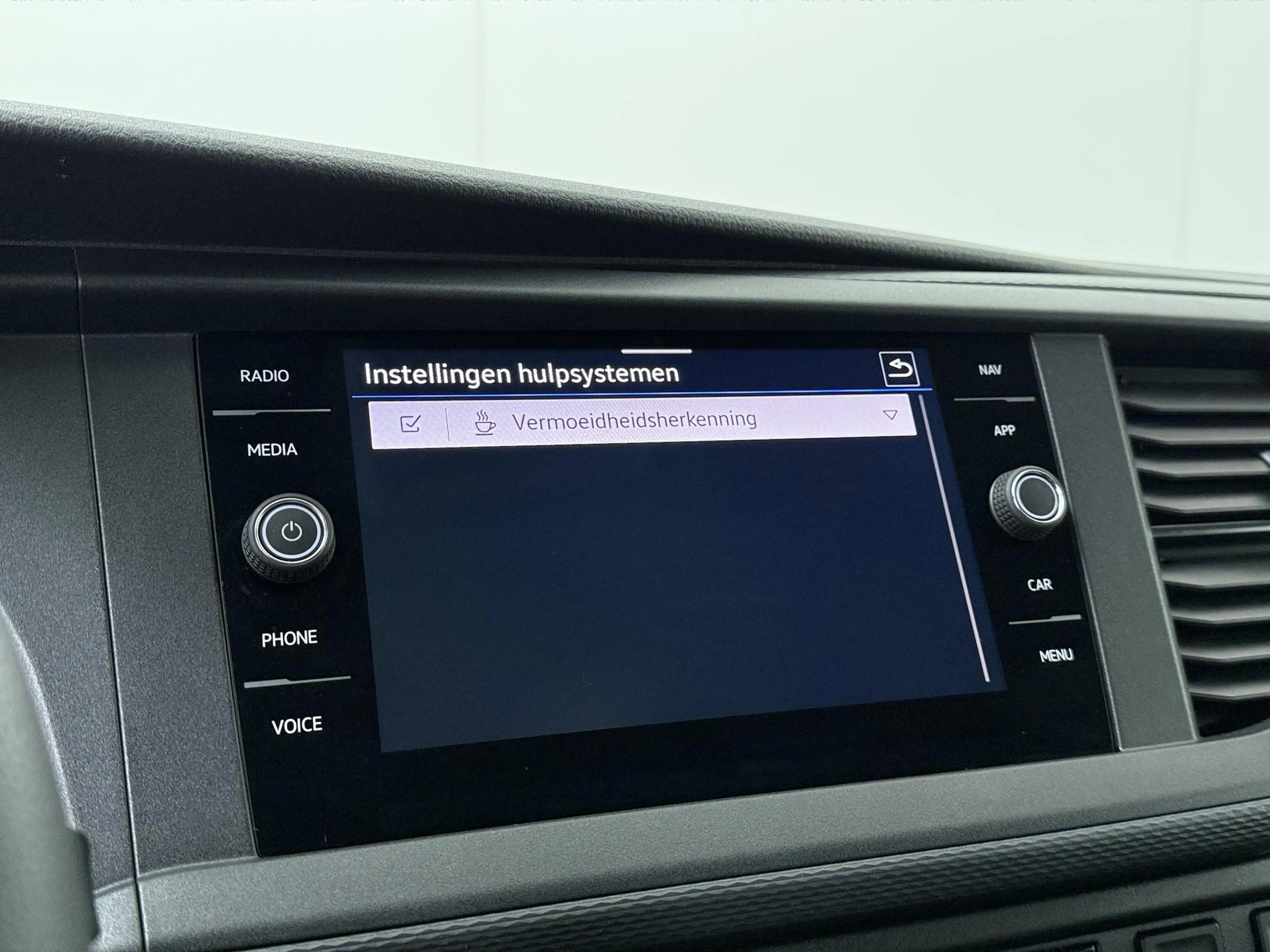 Volkswagen T6.1 Transporter 2.0 TDI L2H1 30 DC Highline | 150 PK | Automaat | — photo 13