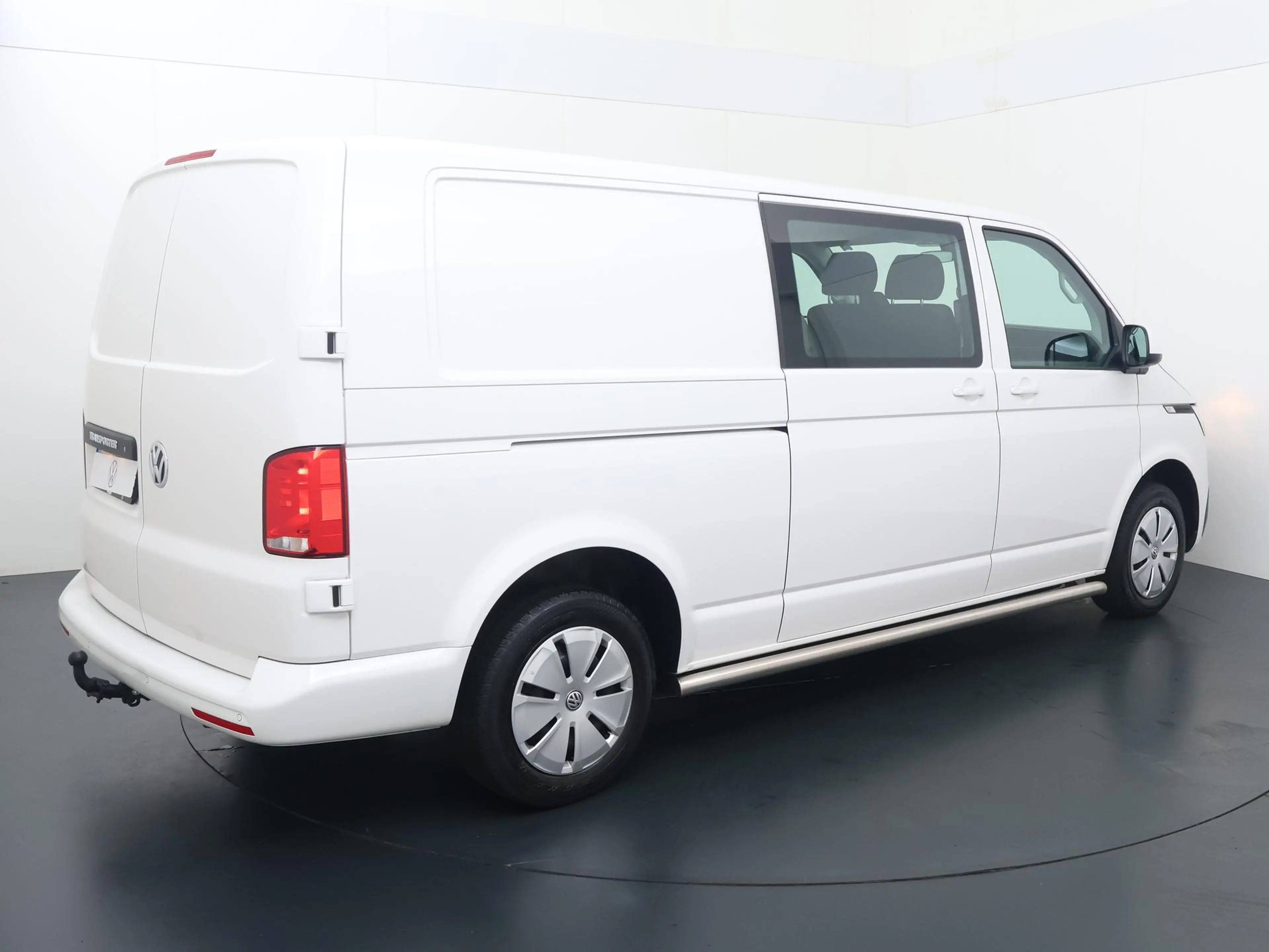 Volkswagen T6.1 Transporter 2.0 TDI L2H1 30 DC Highline | 150 PK | Automaat | — photo 5