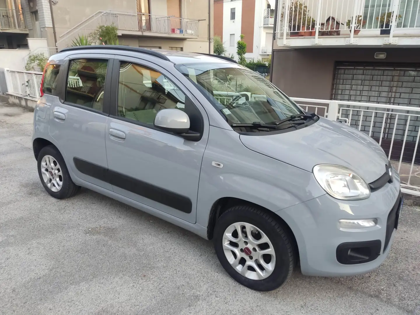 Fiat Panda Panda 1.2 Lounge s Grigio - 1