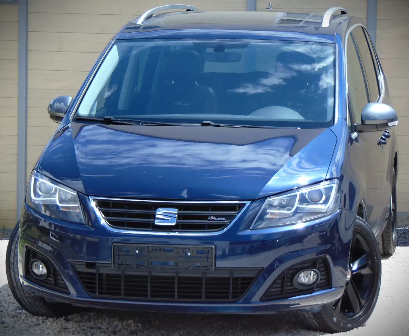 SEAT Alhambra 2.0 TDI DSG FR-Line |7Sitze|R-Kam|Pano|Keyless-Go| Blau - 1