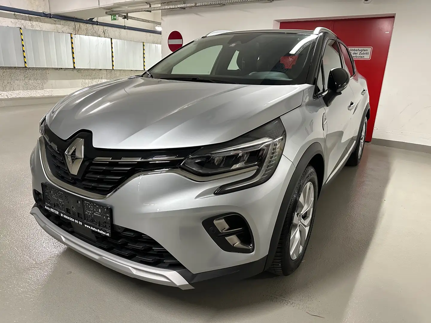 Renault Captur TCe 140 EDC PF Intens Silber - 1