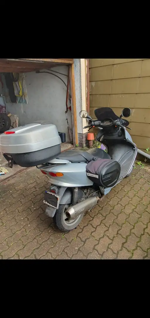 Yamaha Majesty 125 Grau - 1