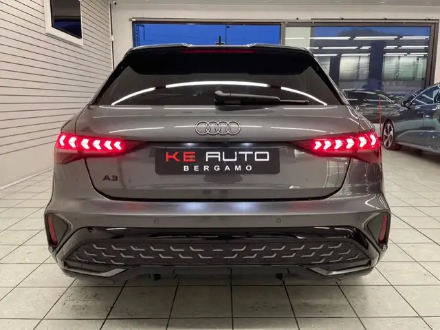 Audi A3 view 8