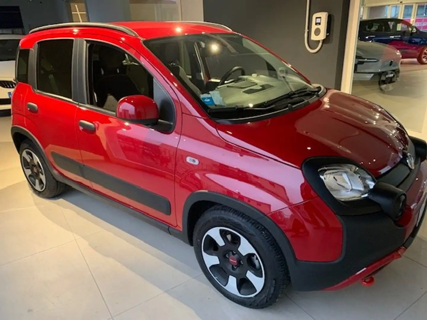 Fiat Panda Panda 1.0 firefly hybrid Cross - soli 11.500km Rouge - 2
