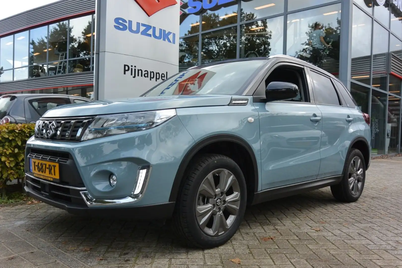 Suzuki Vitara 1.5 Select Hybrid AUTOMAAT Navigatie / Camera Niebieski - 2