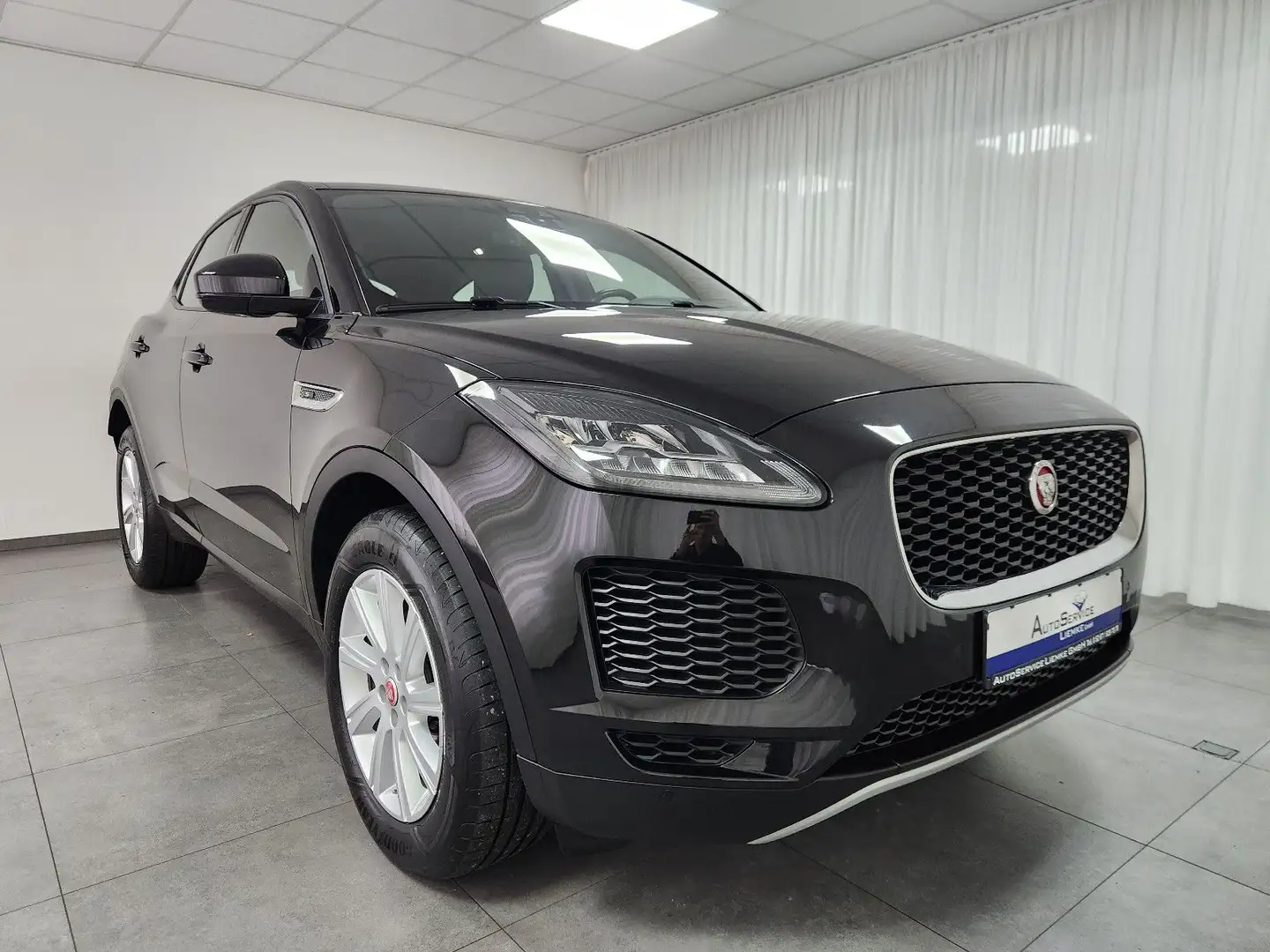 Jaguar E-Pace S AWD LED NAVI TEL SHZ Leder KAM CarPlay Чёрный - 1
