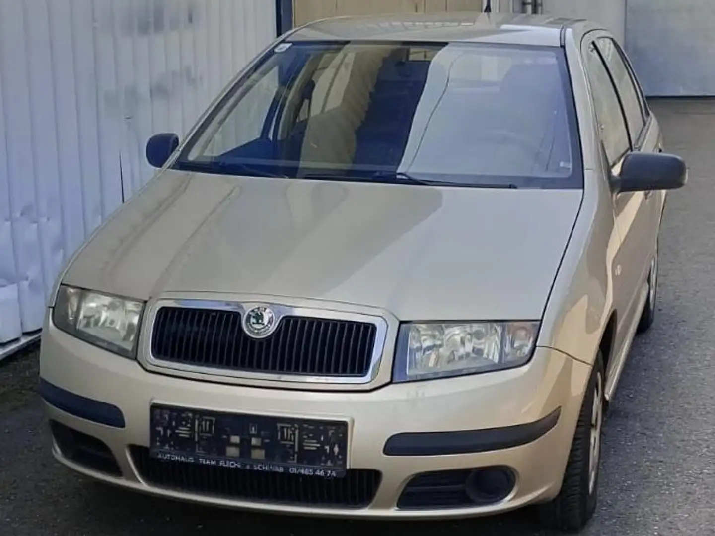 Skoda Fabia Fabia Happy 1,2 Happy Bej - 1
