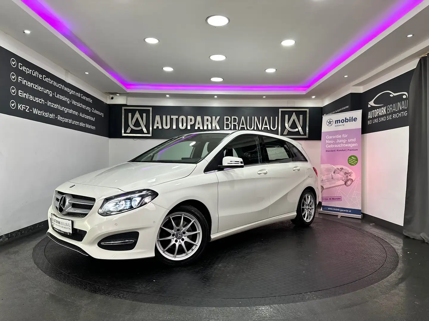 Mercedes-Benz B 180 Urban *LED*NAVI*SZH* Biały - 1