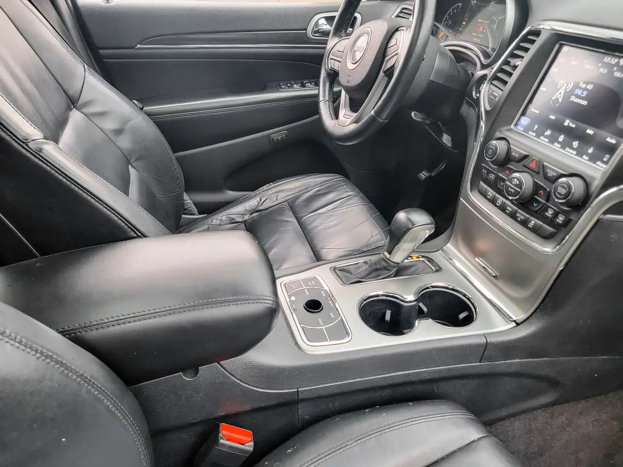 Jeep Grand Cherokee снимка Jeep Grand Cherokee