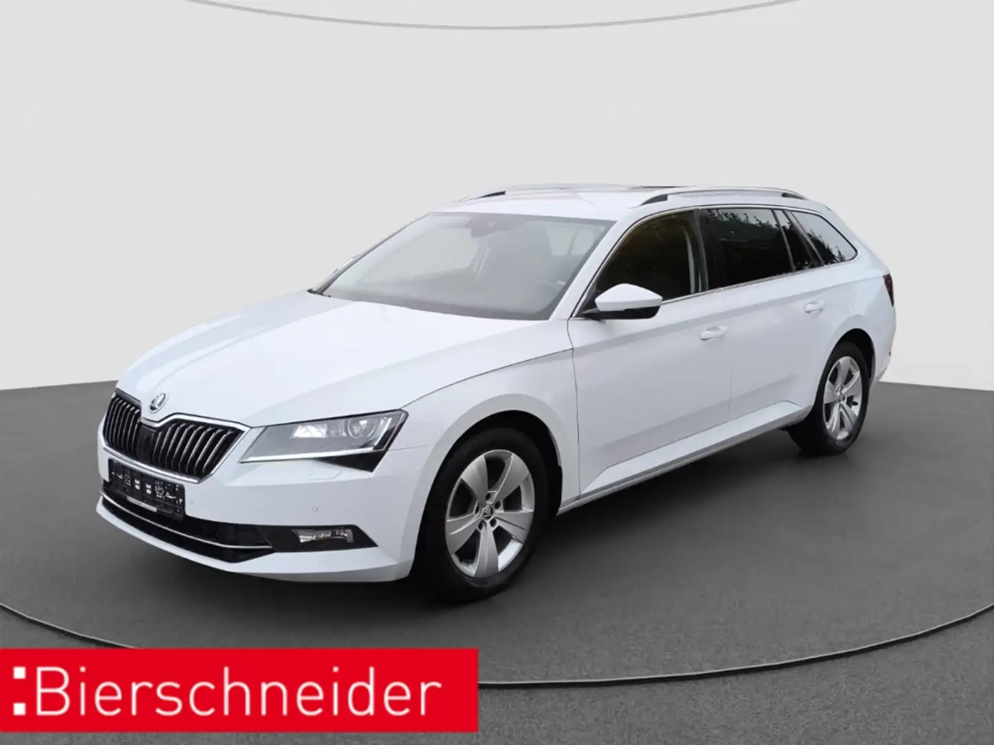Skoda Superb Combi 2.0 TDI Style AHK NAVI RFK Weiß - 1