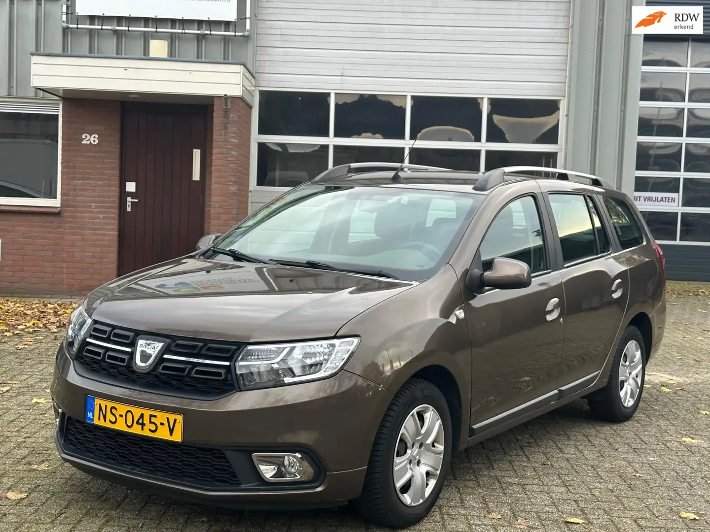 Dacia Logan MCV 0.9 TCe Laureate Navi/Camera/Trekhaak Bruin - 1