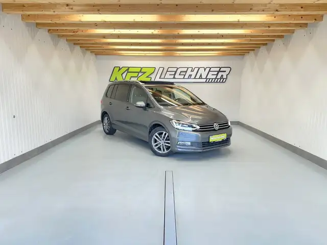 Volkswagen Touran 2.0 TDI "Sound" LED*SITZH*PANO*NAVI*TEMPOMAT"