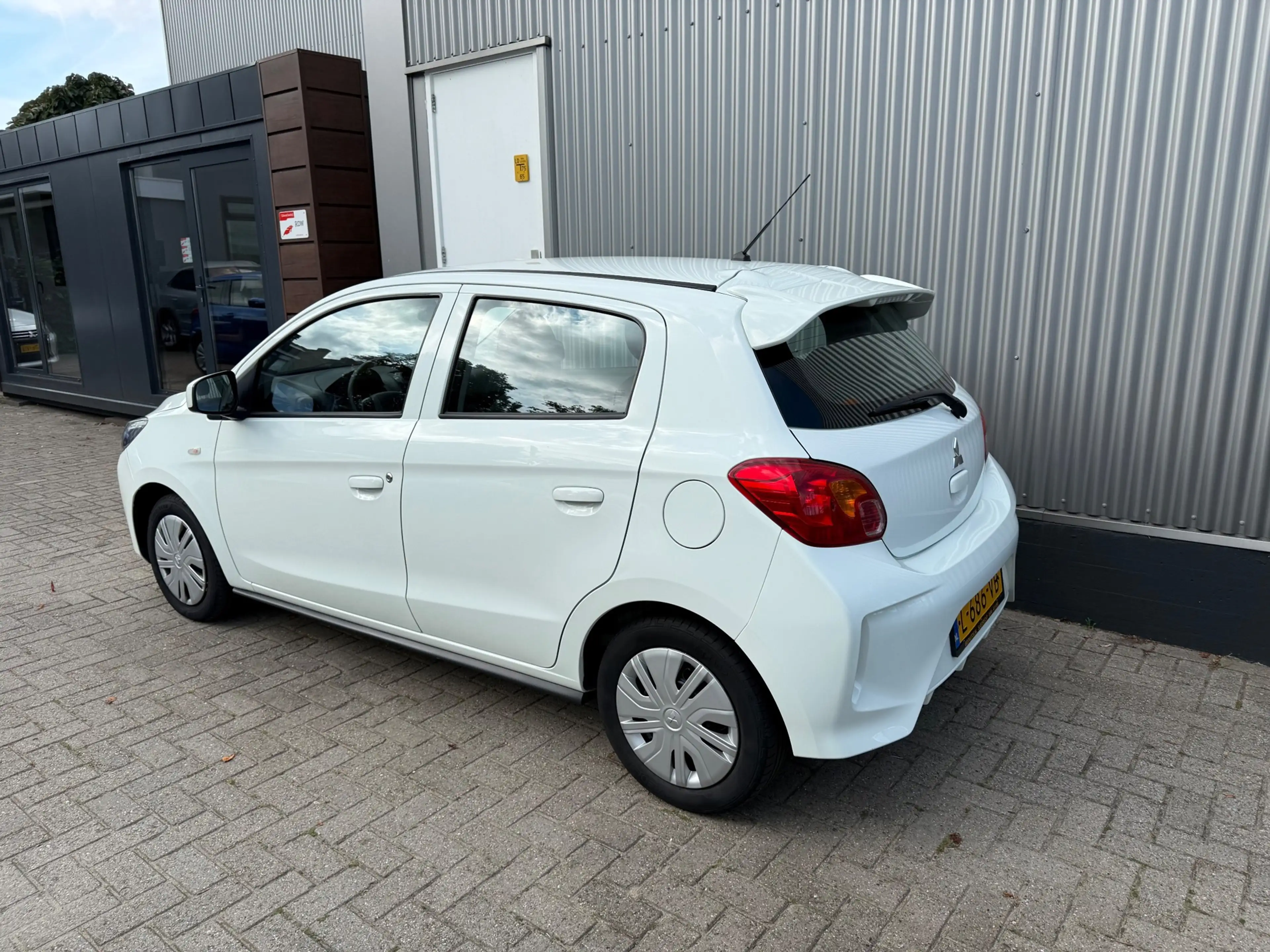 Mitsubishi Space Star 1.2 Cool+ / 11X SPACE STAR OP VOORRAAD / 1E EIGENA — photo 4