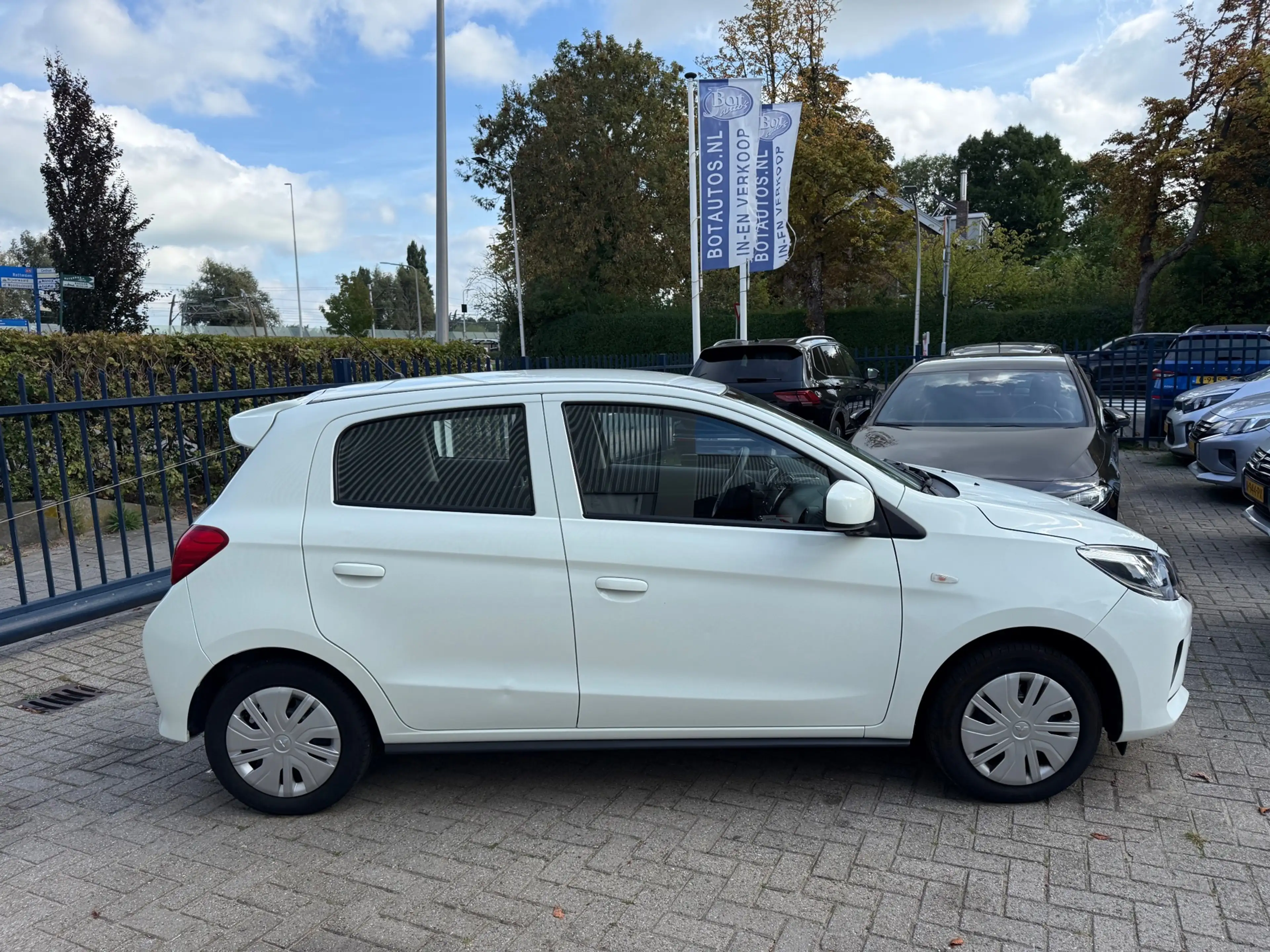 Mitsubishi Space Star 1.2 Cool+ / 11X SPACE STAR OP VOORRAAD / 1E EIGENA — photo 9