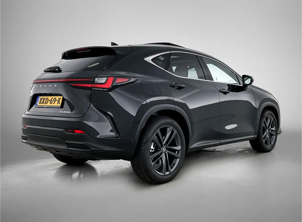 Lexus NX 2026