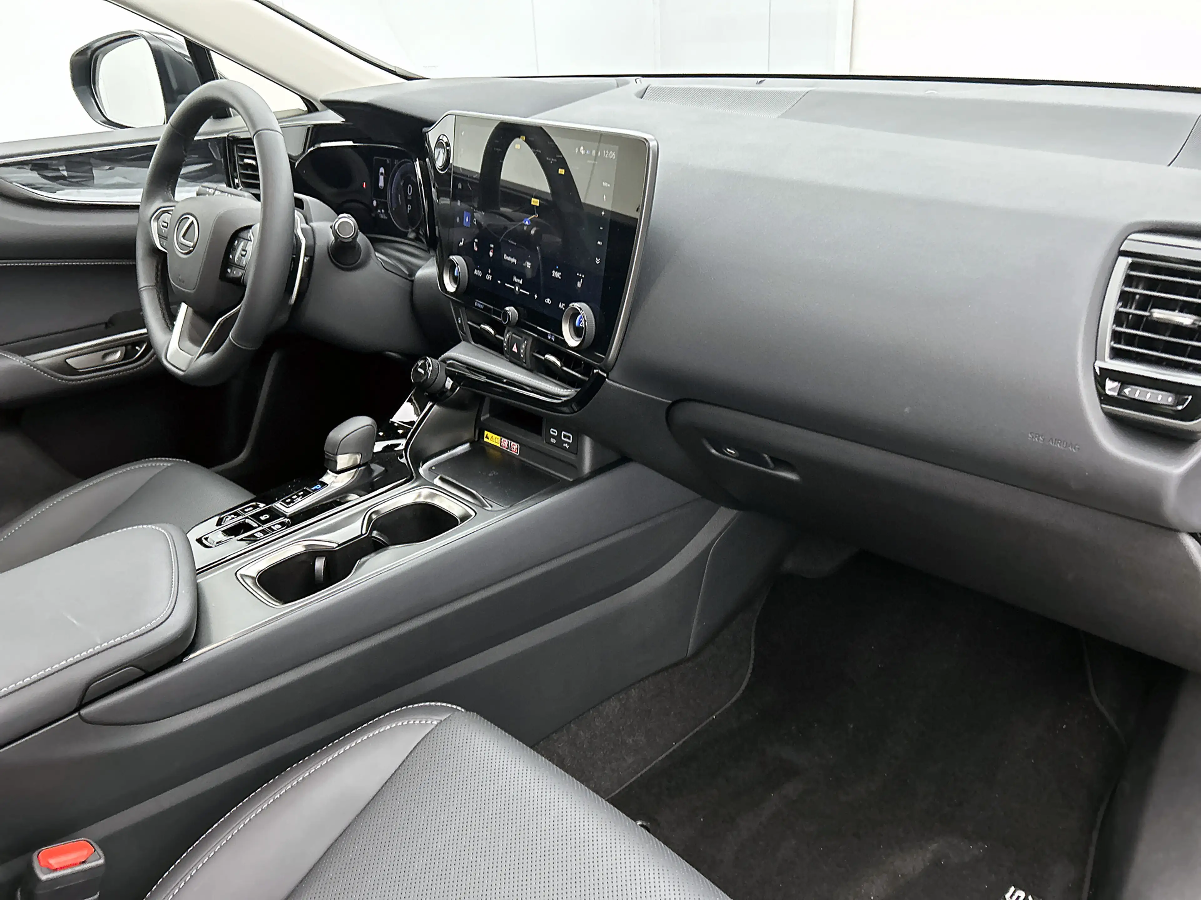 Lexus NX 450h+ AWD 35th Edition | Direct Leverbaar | Panoramisch — photo 7