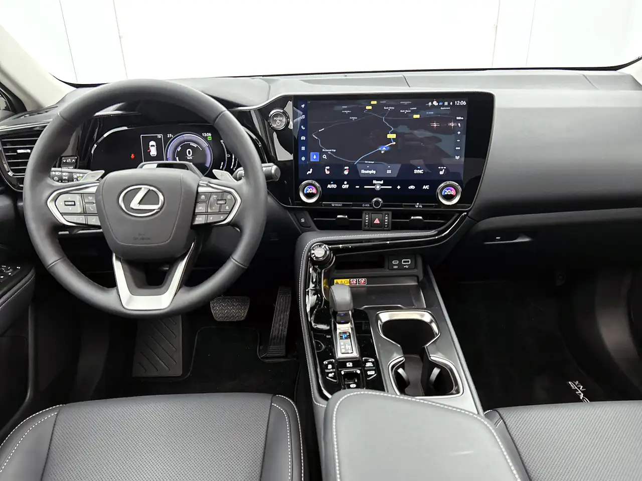 Lexus NX 2026