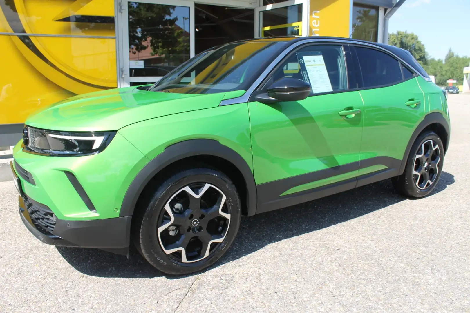 Opel Mokka 1.2 Ultimate NAVI|ALCANTARA|SHZ|LRHZ|ALU| Grün - 2