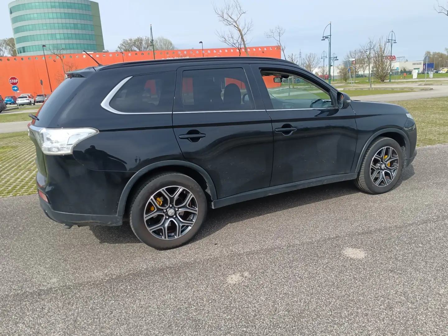 Mitsubishi Outlander 2.2 di-d cleartec Intense 4wd 5p.ti auto - 2
