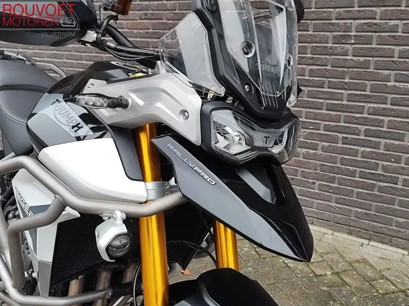 Triumph Tiger 900 - foto 3