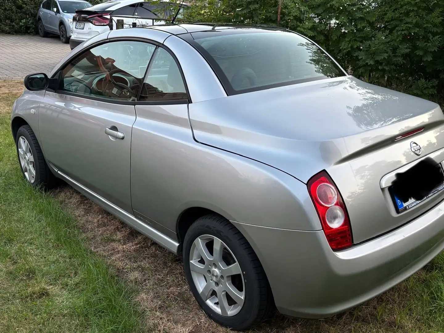 Nissan Micra Micra C+C 1.4 Silber - 2