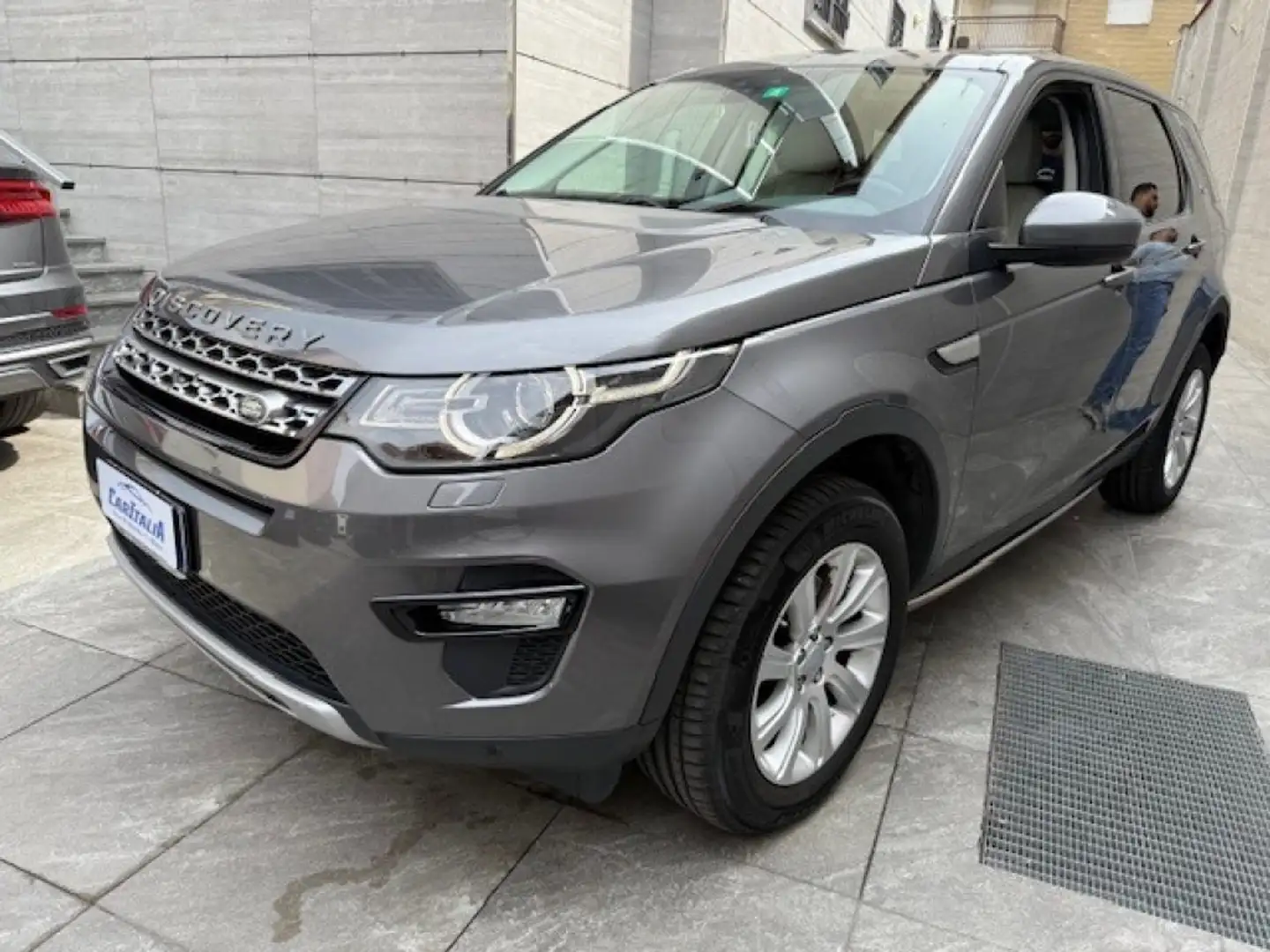 Land Rover Discovery Sport 2.0 TD4 150 CV Auto Business Edition Grigio - 1