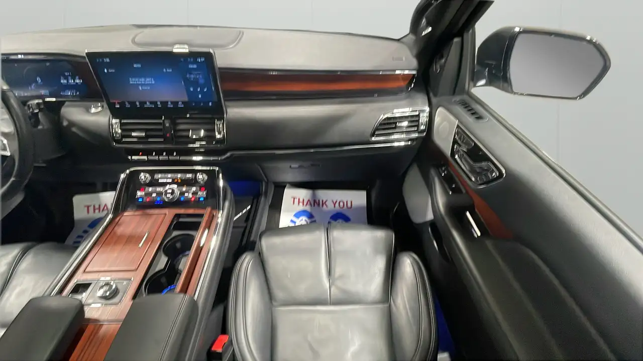 Lincoln Navigator снимка Lincoln Navigator