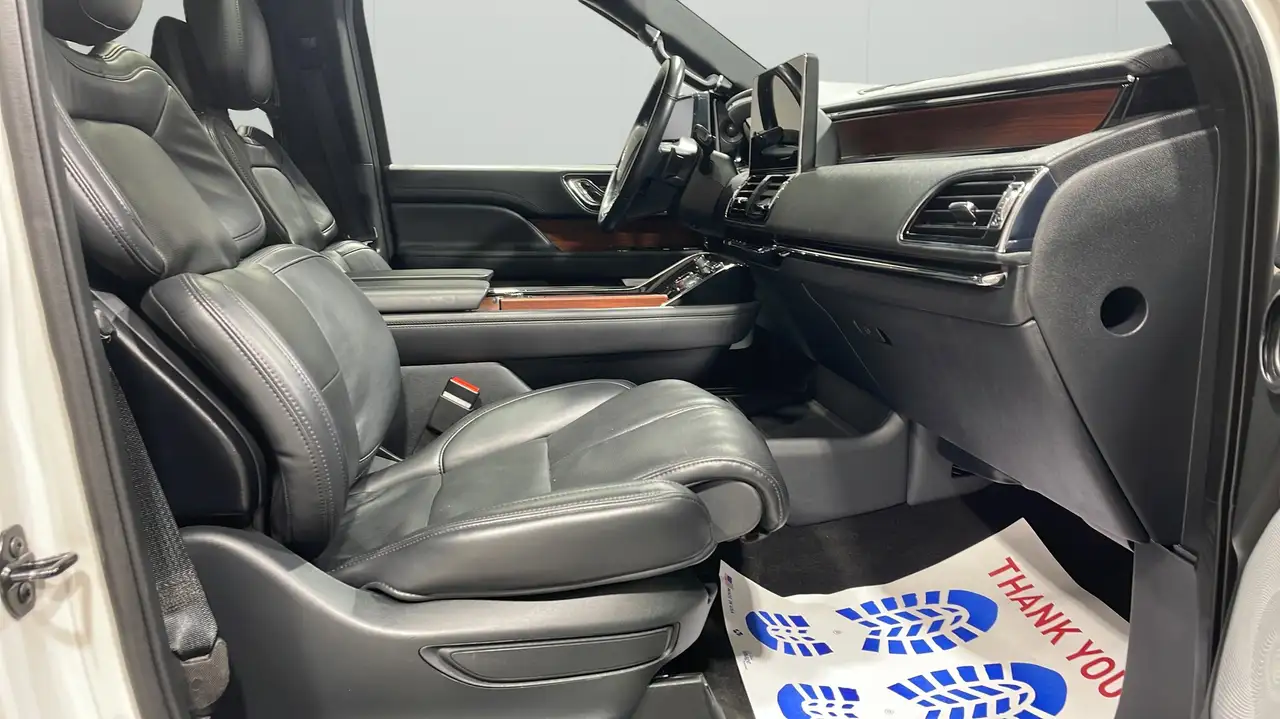 Lincoln Navigator снимка Lincoln Navigator