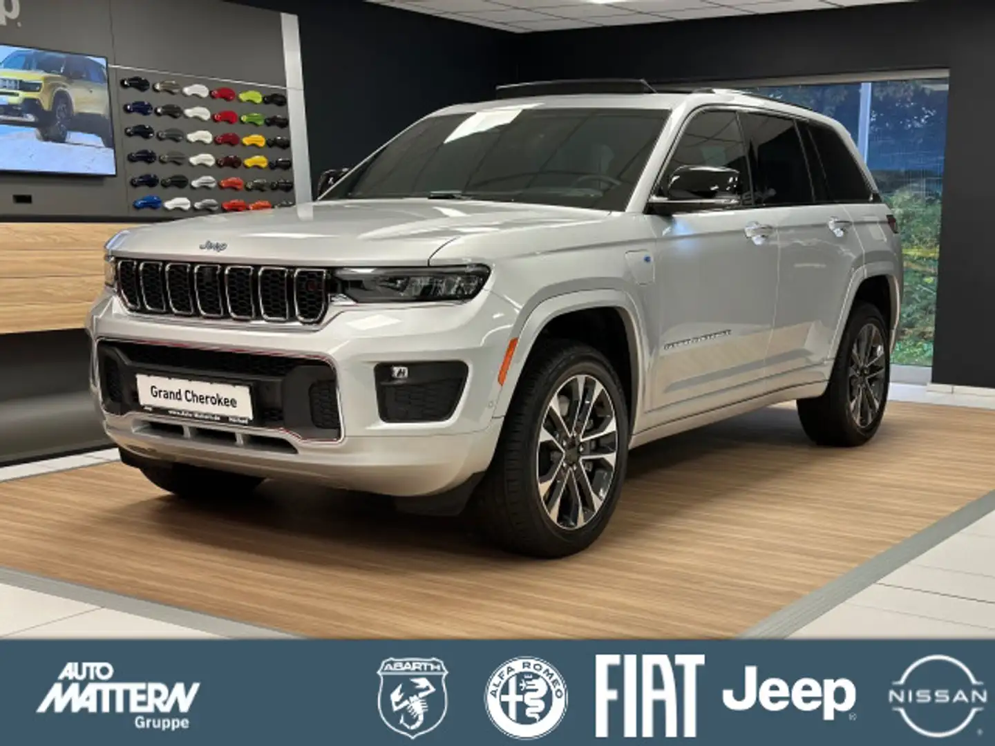 Jeep Grand Cherokee 2,0T Overland 4xe Plug-In Hybrid Silber - 1