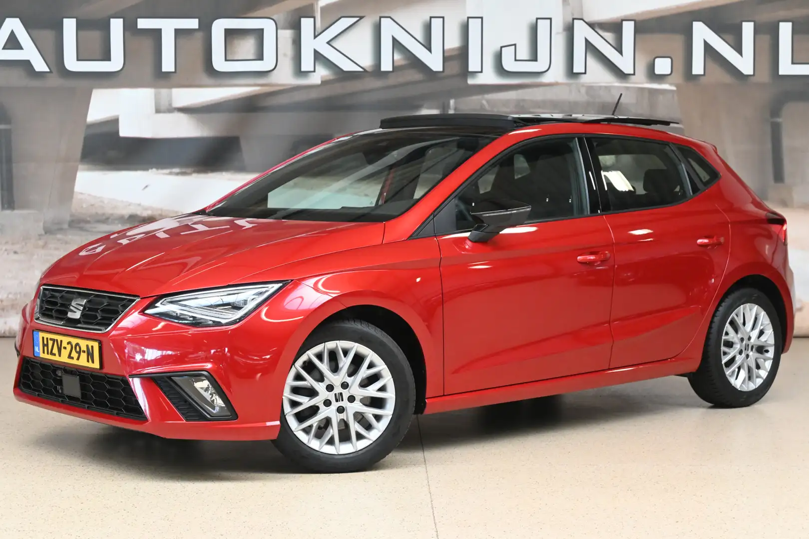 SEAT Ibiza 1.5 TSI 150pk FR Business Intense Plus | Panoramad Rood - 2