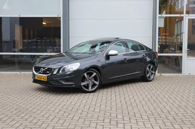 Volvo S60 1.6 T4 R-DESIGN AUT/ORIG.NL/1E EIG/DEALERONDERH./S