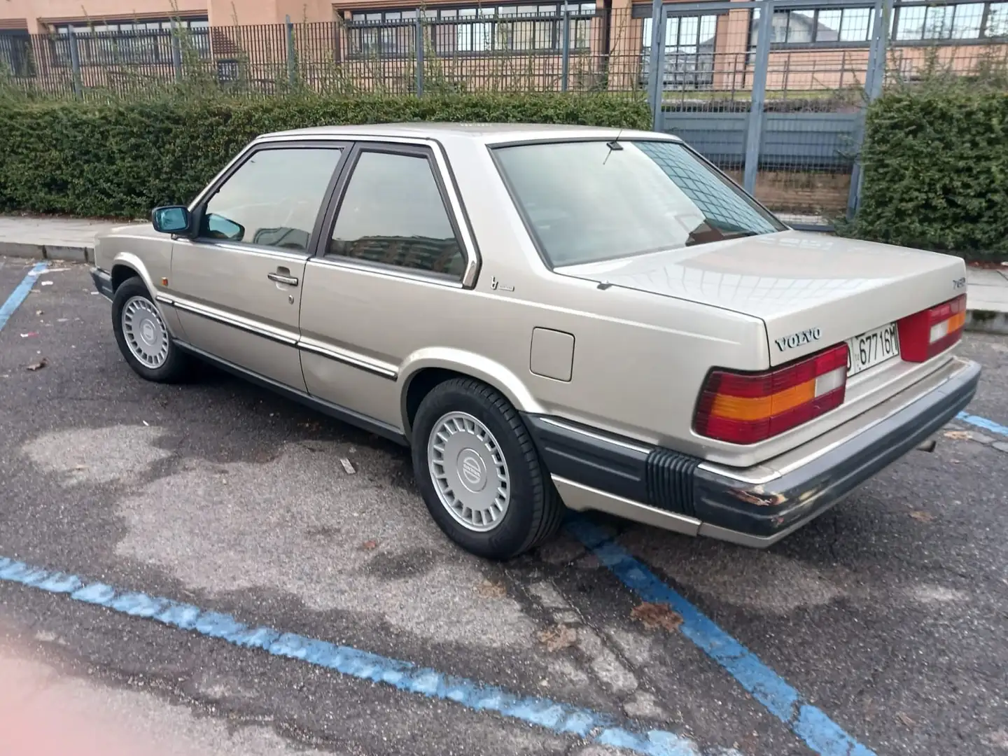 Volvo 780 780 Coupe 2.8i V6 auto Argento - 2