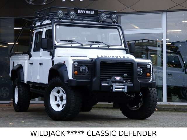 Imagine Land Rover Defender 130 Td4 S*SAFETY-DEVICES*WINDE*LED*