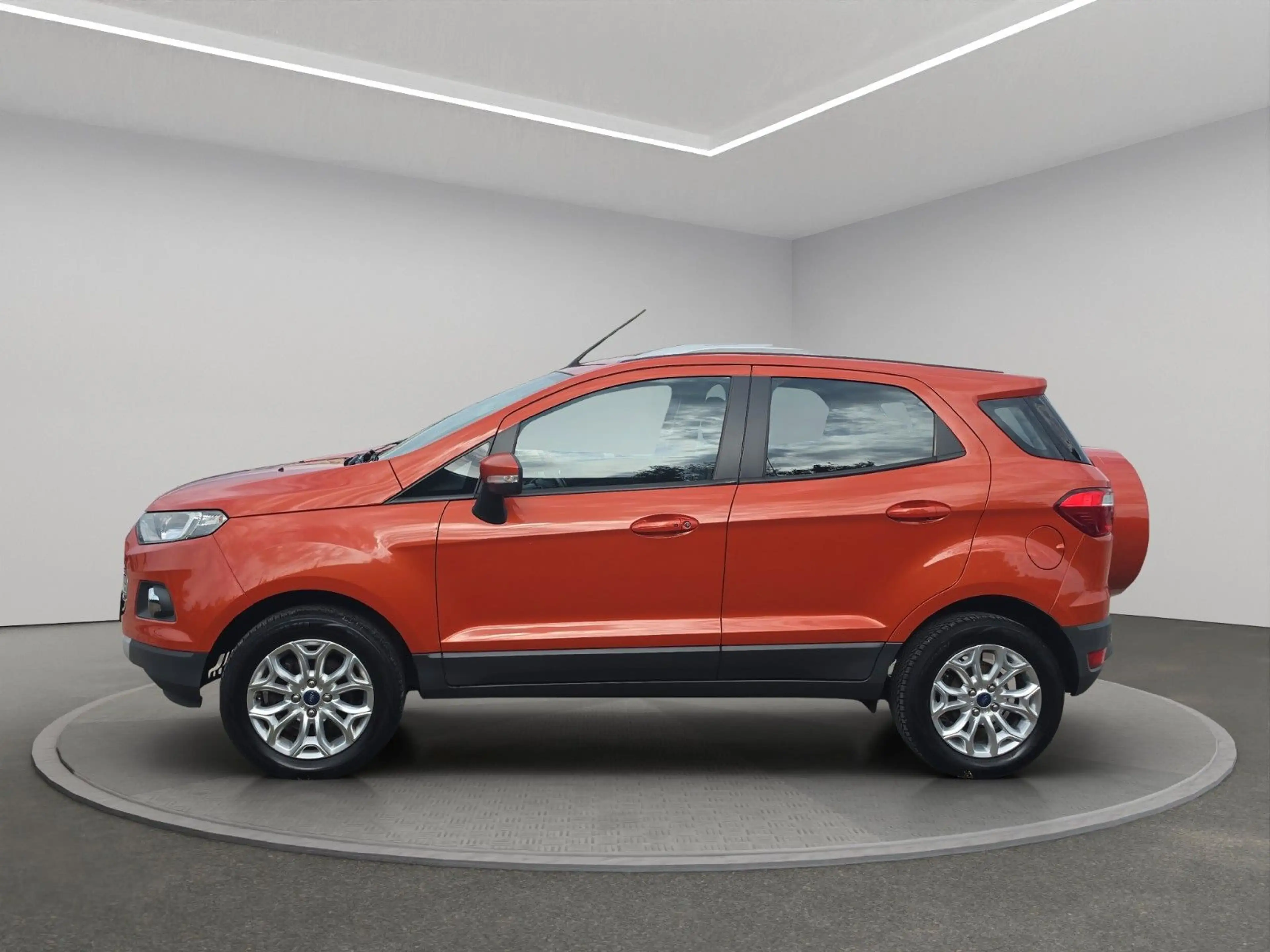 Ford EcoSport Titanium + TÜV NEU + ÖLSERVICE NEU — photo 5
